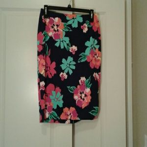 Fun floral pencil skirt